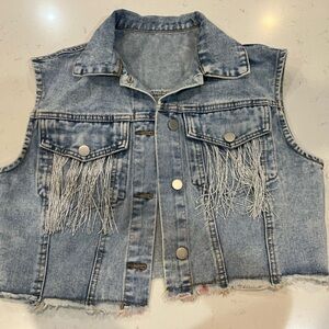 Women’s Cropped Denim Fringe Vest